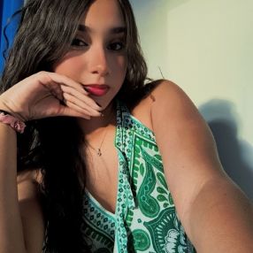 Isabela, Babá em Cristalina