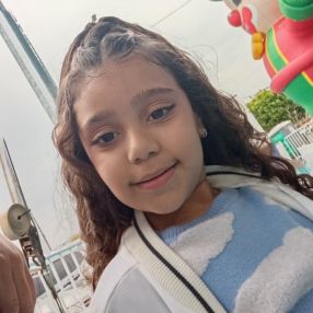 Amanda, Família em Mesquita