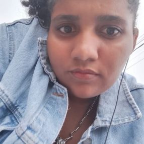 Endien Vitória Soares, Babá em Pedra Preta