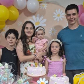 Winnie, Família em Franca