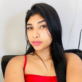 Fernanda, Babá em Três Lagoas