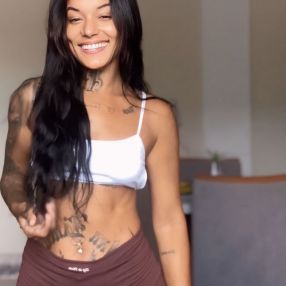 Layse, Babá em Governador Valadares