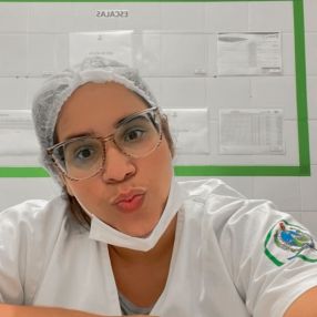Julia, Babá em Saquarema