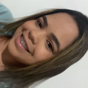 Camila, Babá em Parnamirim