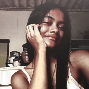 Geovana Apolinario, Babá em Nerópolis
