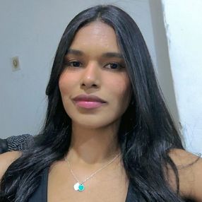 Brysa, Babá em Senhor do Bonfim