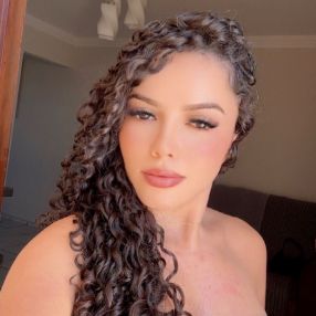 Mayle, Babá em Cabedelo