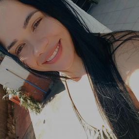 Karoline, Babá em Goiânia