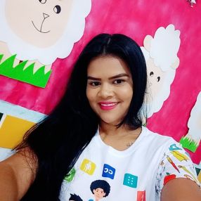 Fernanda, Babá em Itajaí