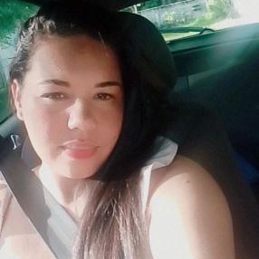 Alana, Babá em Itabuna