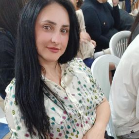 Crediane Caires Lima, Babá em Várzea Paulista