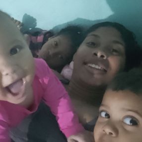Julyana Vitoria, Família em Joinville