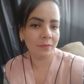 Carla, Babá em Ilha Comprida
