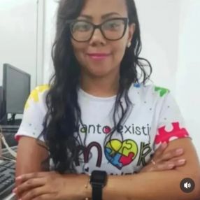 Glaucia, Babá em Laranjeiras
