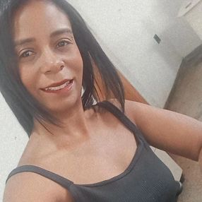 Sabrina, Babá em Igarapé