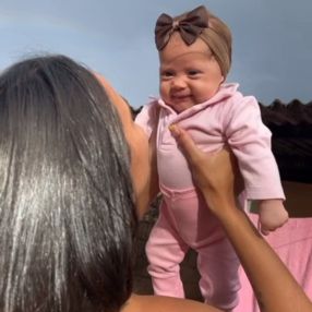 Maria Vitória, Família em Cristalina