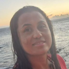 Cintia, Babá em Patrocínio