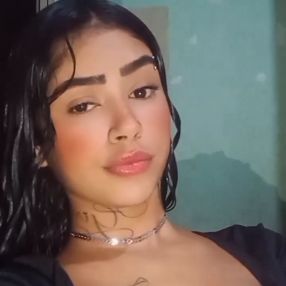 Monique, Babá em Capivari