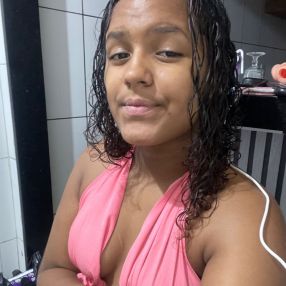 Maria, Babá em Serrinha