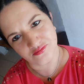 Oziane, Babysitter in Piraquara
