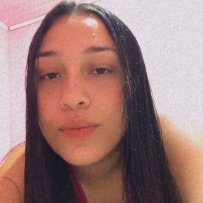 Vitoria, Babá em Balneário Rincão