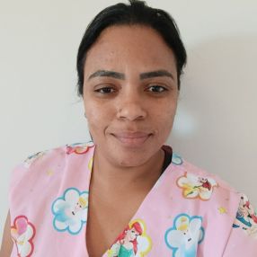 Franciele, Babá em Montes Claros