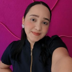 Karolainy, Babá em Olinda