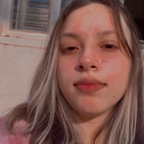 Nathalia, Babá em Monte Alto