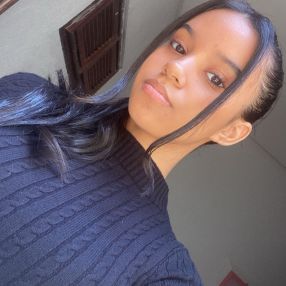 Débora, Babá em Caridade