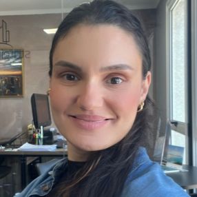 Pamela, Babá em Porto Alegre