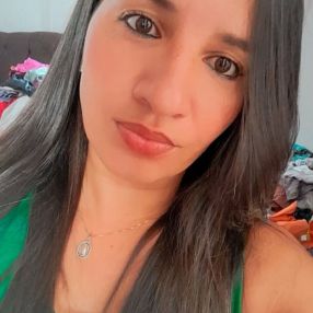 Edmeia, Babá em Vinhedo