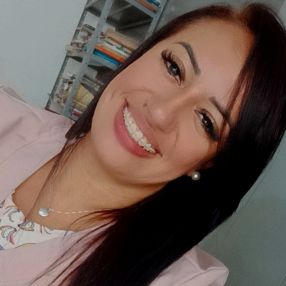 Eliene, Babá em Nova Friburgo