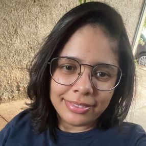 Laisa, Babá em Senador Canedo