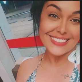 Bruna, Babá em Pará de Minas