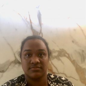 Ester, Babá em Armação dos Búzios