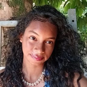 Kelly, Babá em Cruzeiro do Sul
