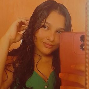 Keline dos santos, Babysitter in Cedral