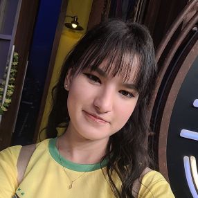 Júlia, Babá em Tupã