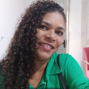 Meziane, Babysitter in Eunápolis