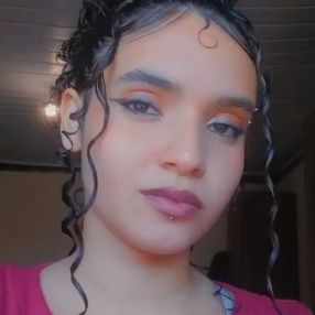 Lorenlaynne, Babá em Bom Jardim