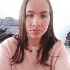 Josiane, Babá em Indaial