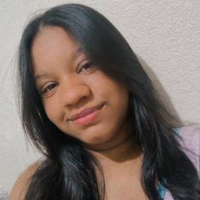 Fernanda, Babá em Pedreira