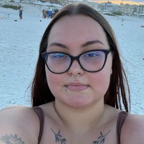 Marina, Babá em Cabo Frio