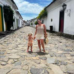 Silvia Nara, Family in Santana de Parnaíba