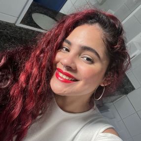 Ellen, Babysitter in Joinville