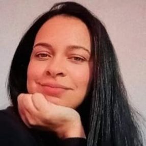 Tatiane, Babá em Cotia
