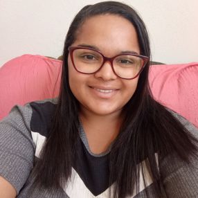 Andressa, Babá em Jacutinga