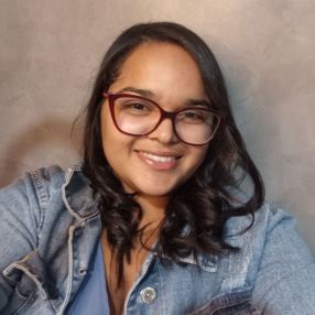 Andressa, Babá em Jacutinga