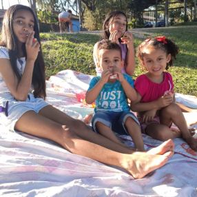 Nayara, Family in Guarulhos