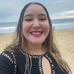 Janaína, Babá em Sete Lagoas